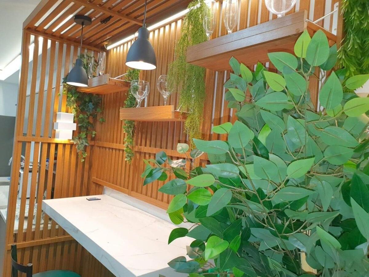 Appartement Flat Av. Atlantica Em Frente Ao Mar, Estrutura Total